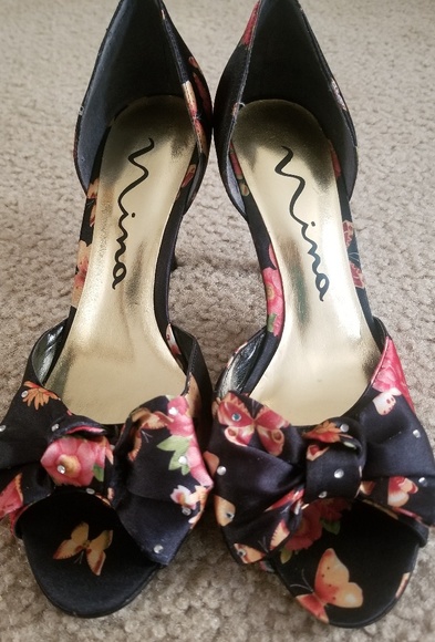 Nina Flower Dress Heels 7.5M - Picture 1 of 4